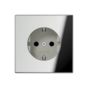 Изображение Розетка с заземлением 16А 250В LS-design хром GCR1520 Jung